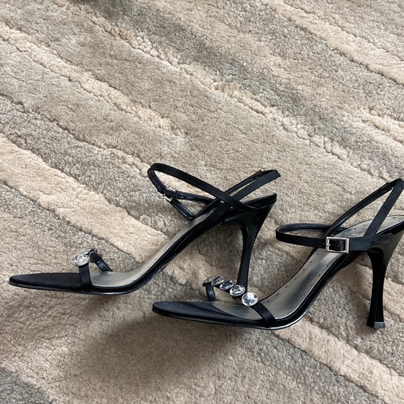 ☀️☀️ BCBGirls women’s size 7.5 heeled sandals - Picture 5 of 6